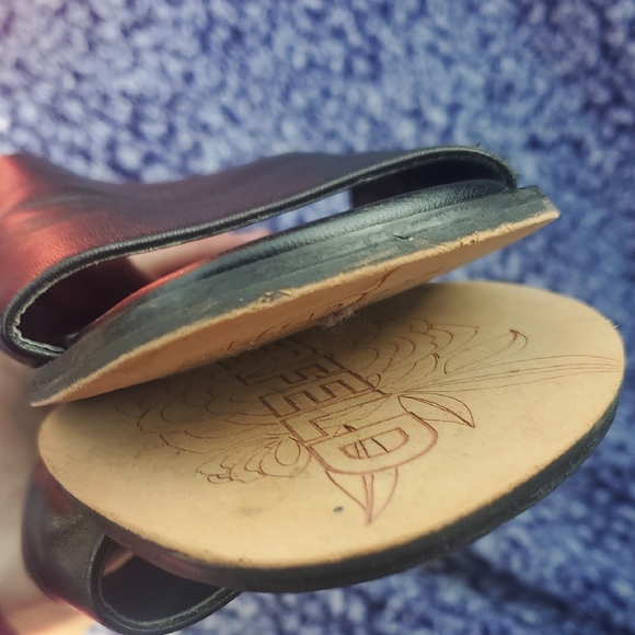 Karl Lagerfeld Elegant Black Slides Upper Leather Size 8.5 - Picture 16 of 16